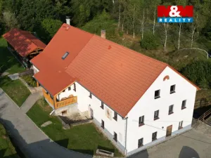 Prodej rodinného domu, Benešov nad Černou - Děkanské Skaliny, 217 m2