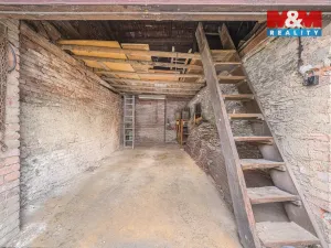 Prodej rodinného domu, Okřesaneč, 105 m2