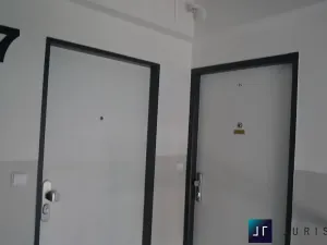 Prodej bytu 3+1, Praha - Strašnice, Černokostelecká, 64 m2