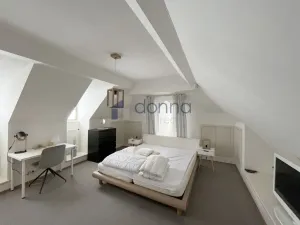 Pronájem bytu 3+kk, Praha, Řetězová, 126 m2