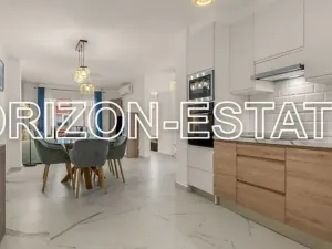 Prodej bytu 4+kk, Alicante, Španělsko, 75 m2