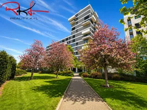 Pronájem garáže, Praha, Hábova, 18 m2