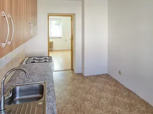 Pronájem bytu 2+1, Plzeň, Topolová, 57 m2