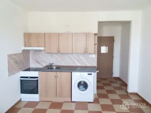 Pronájem bytu 1+1, Sokolov, Kosmonautů, 38 m2