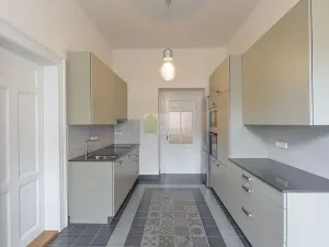 Pronájem bytu 3+1, Praha - Žižkov, 100 m2