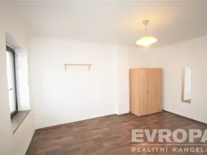 Pronájem bytu 1+1, Praha - Braník, Branická, 46 m2