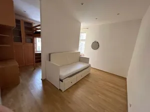 Pronájem bytu 2+kk, Praha - Vinohrady, Čáslavská, 55 m2