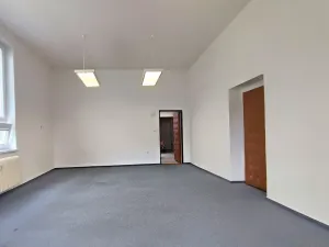 Pronájem kanceláře, Opava - Město, Masarykova třída, 36 m2