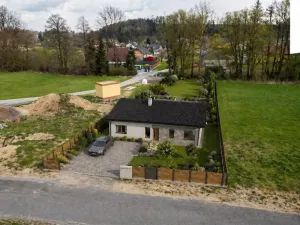 Prodej pozemku pro bydlení, Helvíkovice, 1097 m2