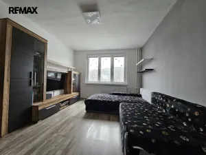 Pronájem bytu 2+1, Nejdek, sídliště 9. května, 52 m2