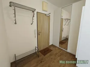 Pronájem bytu 2+kk, Praha - Vysočany, 52 m2