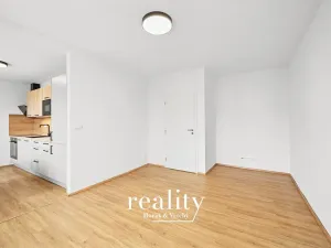 Pronájem bytu 2+1, Jihlava, Vrchlického, 53 m2