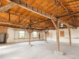 Prodej komerční nemovitosti, Cheb, Slavice, 1600 m2