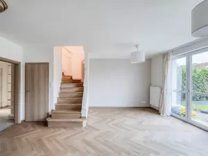 Prodej rodinného domu, Bašť, Kostelecká, 145 m2