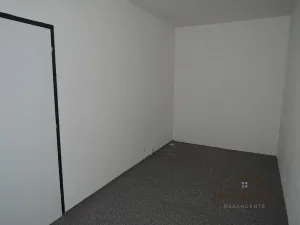 Pronájem bytu 2+1, Kopřivnice, Pod Zahradami, 44 m2