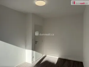 Pronájem bytu 2+kk, Karlovy Vary - Stará Role, Rolavská, 48 m2