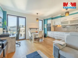 Prodej bytu 3+kk, Praha, Nademlejnská, 75 m2