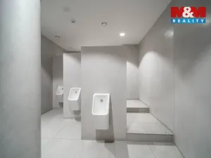 Pronájem obchodního prostoru, Praha - Staré Město, náměstí Curieových, 75 m2