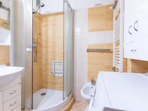 Prodej bytu 3+1, Ždírec nad Doubravou, nám. 9. května, 69 m2