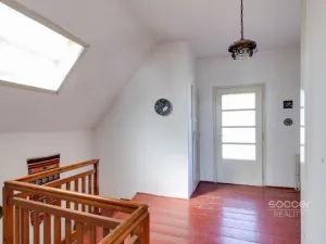 Pronájem komerční nemovitosti, Praha - Horní Počernice, Dobšická, 150 m2