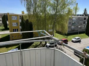 Prodej bytu 2+1, Trhové Sviny, Sídliště, 58 m2