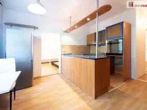 Pronájem bytu 1+1, České Budějovice - České Budějovice 3, J. Plachty, 38 m2