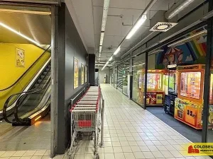 Pronájem obchodního prostoru, Brno - Brno-město, 12 m2