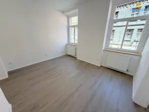 Pronájem bytu 3+kk, Praha - Žižkov, Chelčického, 64 m2