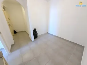 Pronájem bytu 2+1, Praha - Žižkov, Baranova, 87 m2