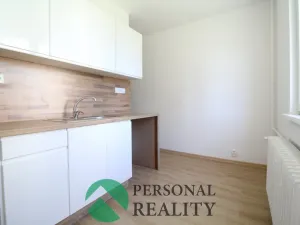 Prodej bytu 1+1, Rotava, Sídliště, 37 m2