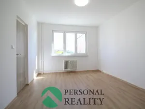 Prodej bytu 3+1, Rotava, Sídliště, 73 m2