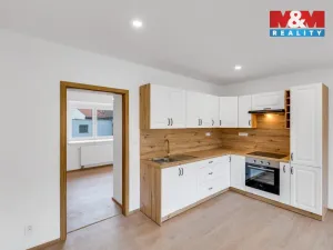 Prodej rodinného domu, Lochovice, 162 m2