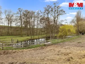 Prodej rodinného domu, Jarpice, 380 m2