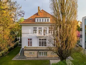Prodej vily, Praha - Bubeneč, Heineho, 726 m2