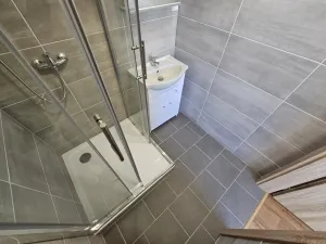 Pronájem bytu 2+1, Praha, Dolnojirčanská, 61 m2