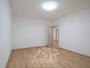 Pronájem bytu 3+1, Zlín, Benešovo nábřeží, 72 m2