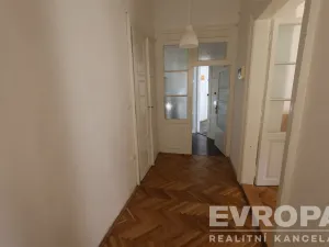 Pronájem bytu 3+1, Praha - Karlín, Vítkova, 98 m2