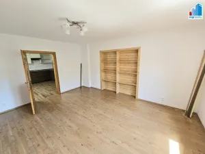 Pronájem bytu 3+1, Klatovy - Tupadly, 145 m2