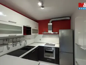 Pronájem bytu 3+kk, Praha - Vysočany, Jana Přibíka, 90 m2