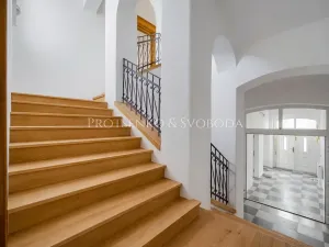 Prodej ubytování, Mělník, Českolipská, 418 m2