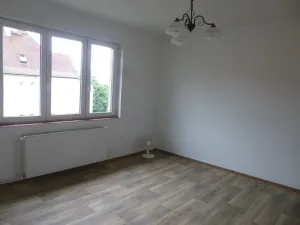 Pronájem bytu 1+1, Děčín - Děčín VI-Letná, Osadní, 46 m2