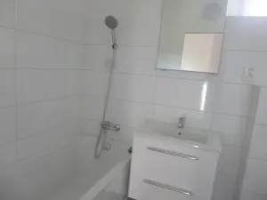 Pronájem bytu 1+1, Děčín - Děčín VI-Letná, Osadní, 46 m2