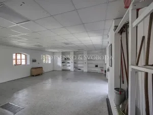 Prodej vícegeneračního domu, Křižanov, Benešovo náměstí, 530 m2