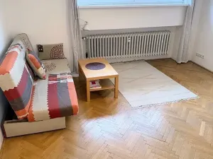 Prodej bytu 2+kk, Praha - Bubeneč, Lotyšská, 38 m2