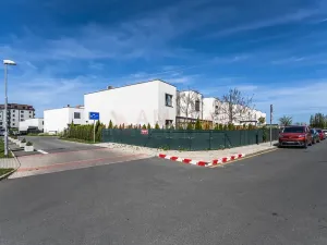 Prodej rodinného domu, Praha - Letňany, Jana Vlčka, 143 m2