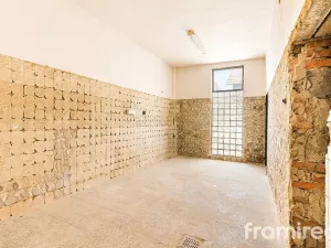 Prodej obchodního prostoru, Lhota Rapotina, 245 m2