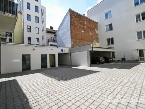 Pronájem bytu 1+kk, Brno, Křenová, 29 m2