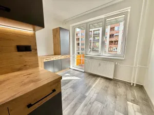 Pronájem bytu 3+1, Tábor, Kpt. Jaroše, 63 m2