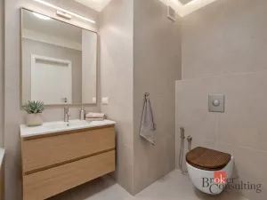 Prodej bytu 3+1, Praha - Újezd nad Lesy, Miletická, 67 m2