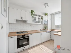 Prodej bytu 3+1, Praha - Újezd nad Lesy, Miletická, 67 m2